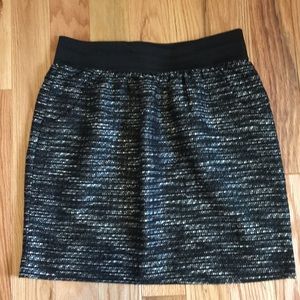 Outback Red skirt with pockets!